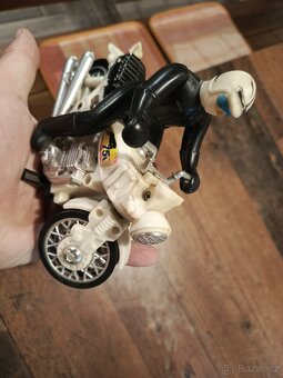 Prodám starou hračku plně funkční - 2