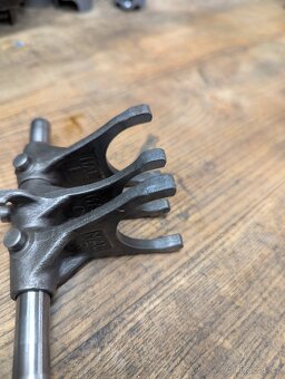 Díly převodovky CBR900RR SC33 - 2