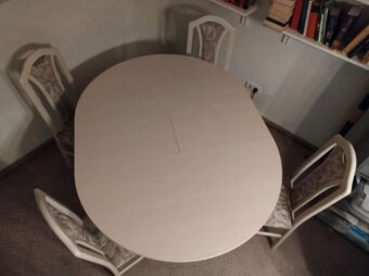 Stůl kulatý jídelní, rozkládací a 4 židle - 2