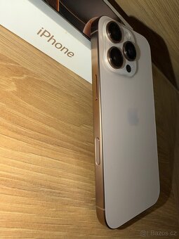 Apple Iphone 16pro 128 GB pouštní titan - 2