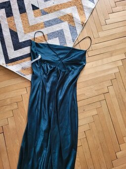 Plesové večerní dlouhé saténové šaty vel L 40 - 2