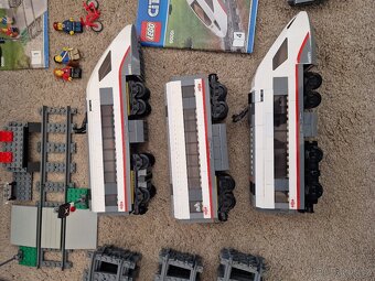 LEGO CITY VLAK 60051 - 2