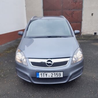 Opel Zafira B - 2