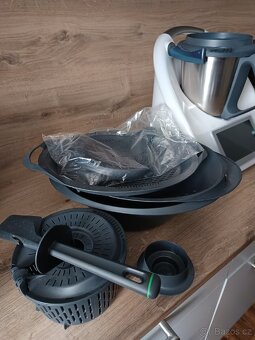Kuchyňský robot Thermomix TM6 - 2