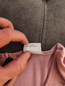 Dívčí šaty, vel. 10 let - 2