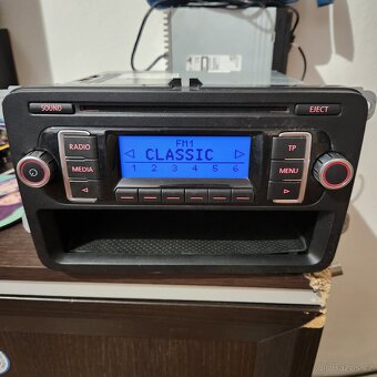VW RCD-210 CD MP3 AUTORADIO CADDY TRANSPORTER - 2