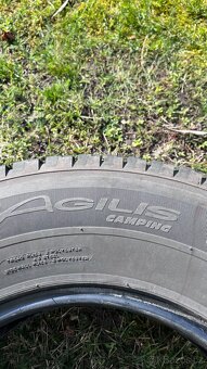 Pneu Michelin 225/75-R16 CP - 2