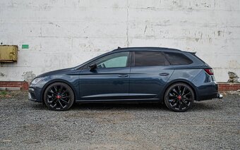 Seat Leon ST 2.0 TSI 300 Cupra Limited DSG 4Drive - 2