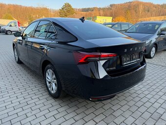 Škoda OCTAVIA IV 1.5 TSi SELECTION LED KAMERA 2025 ZÁRUKA - 2