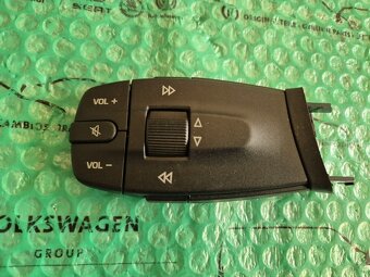 Škoda Fabia II spínač dálkového ovládání rádia - 2