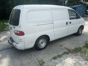 Hyundai H1, 2,5 TD (poškozený motor) - 2