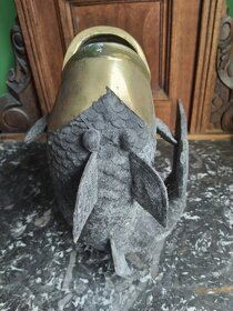 bronzová váza ryba výška 22 cm - 2