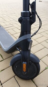 Elektrokoloběžka Ninebot Segway KickScooter E2 E - 2