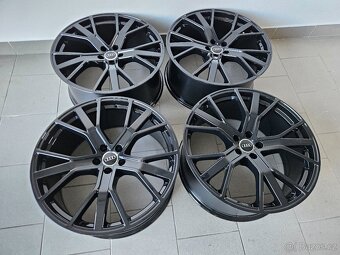 Alu kola Audi 5x112 / 22" - Black - 2