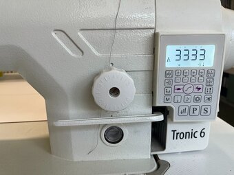 PRŮMYSLOVÝ ŠICÍ STROJ TEXI TRONIC 6 - 2