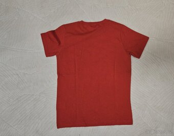 Nové tričko Benetton vel. 152 - 2
