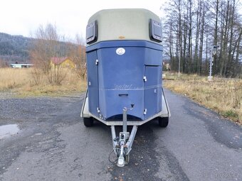 Přepravník na koně Böckmann se sedlovnou - celolaminátový - 2