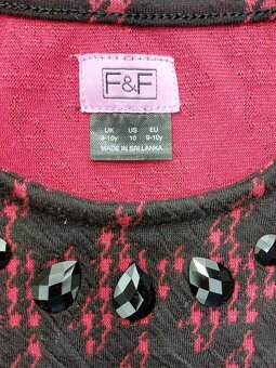 teplejší šaty, vhodné třeba na Vánoce 134/140 - 2