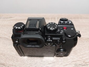 Panasonic Lumix S5 - 2