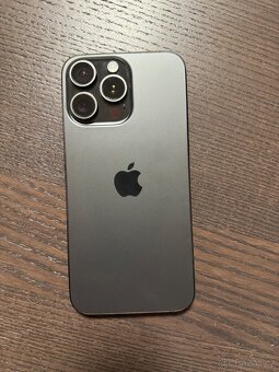 iPhone 15 Pro Max 256GB černý titan - 2
