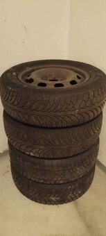 4ks zimní pneu (5-7mm) + plechy R15 5x100 195/65 R15 91T - 2