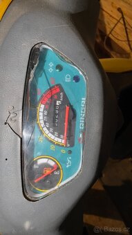 Skůtr yuki 50ccm na ND - 2