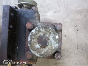 Úhlová převodovka - 2