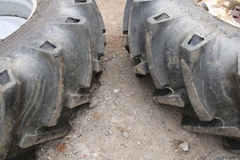 Zetor crystal zadní kola ráfky disky 18,4-34 16 pláten 3,5cm - 2