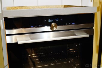 Siemens nerezová vestavná trouba HB673G0S1 - 2