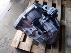 Prodej převodovek 1.9 PK6 025 Trafic Vivaro ... - 2