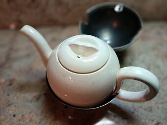 Historická ART DECO čajová konvice " EVERHOT" - 2