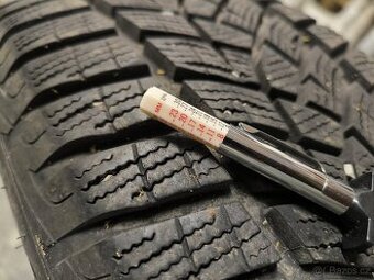 215/60/16 zimní - 1 kus - 2