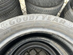 Pneu Goodyear 205/55r17 - 2