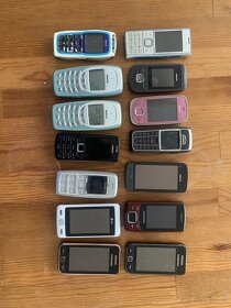 Staré tel. Nokia a Samsung - 2