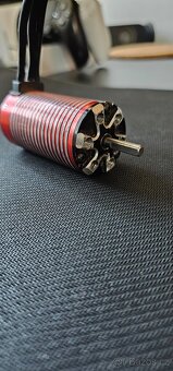 Rc motor leopard hobby - 2