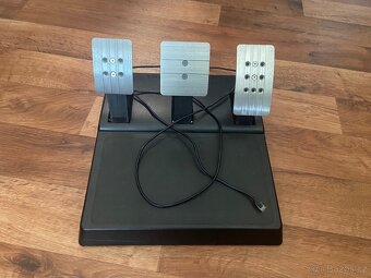 Volant Thrustmaster T300-RS + řadicí páka TH8A - 2
