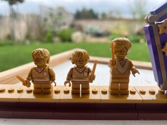 Lego Harry Potter 20 let výročí figurky zlaté - 2