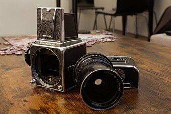 Hasselblad 5OOC/M, Zeiss Opton 50mm/f4, kazeta A12 - 2
