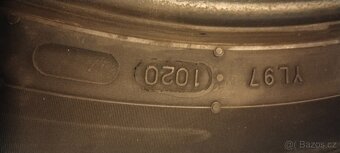235/45/18 NOKIAN - 2