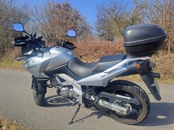 Suzuki V-Strom 650 Dl - 2
