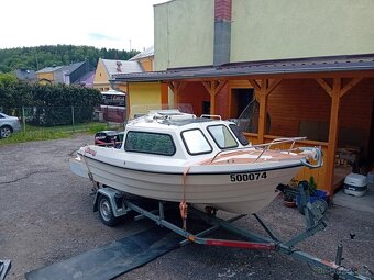 Kajutovy člun 430+Mercury big foot 30efi4T+přívěs - 2