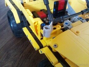Lego auto - 2