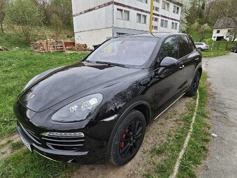 Porsche Cayenne - 2