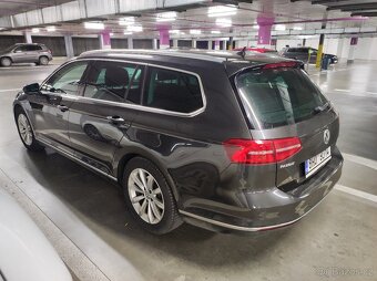 Volkswagen Passat B8 Kombi 2,0 TDI 110 kW, rv 2019 - TOP - 2