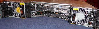 Disková police DELL PowerVault osazená 24 ks SAS 600 GB 15k - 2