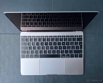 MacBook 12” (2016) – na náhradní díly - 2