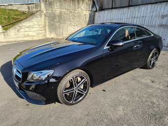 Mercedes-Benz E 400d 4M KUPÉ/VZDUCH/EL.TAŽNÉ/NAVI/KŮŽE/LED - 2