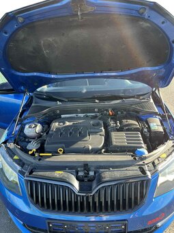 ŠKODA OCTAVIA COMBI III 2,0tdi 110 kw - 2
