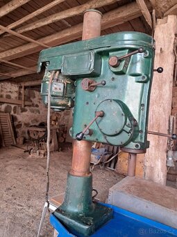 Prodám stojanovou vrtačku TOS - 2