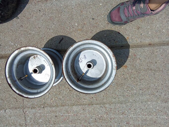 Kolo zahradní traktor - 2